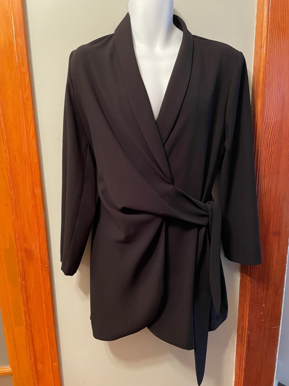 ZARA Classic Structured Black Wrap Blazer Jacket - Business Office Sleek Urban